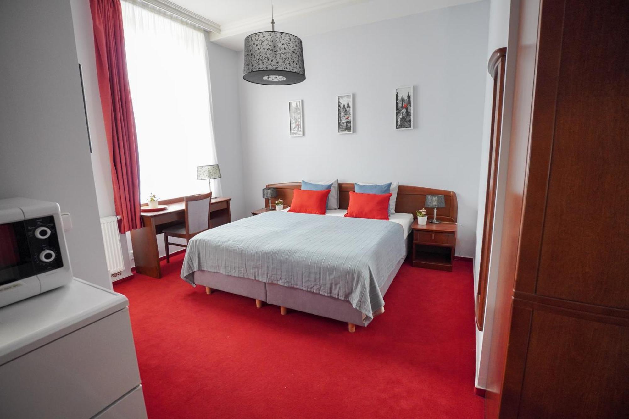 Elegant & Stylish Center Apartments! Praga Zewnętrze zdjęcie